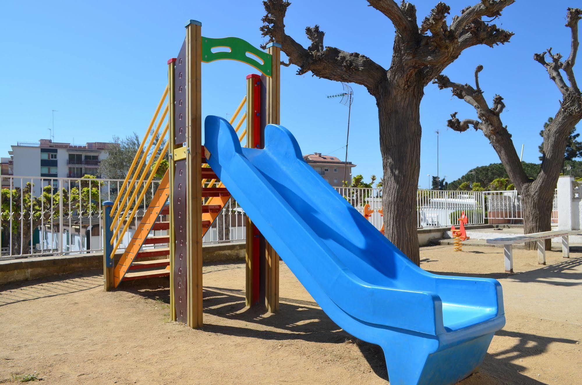 Camping Victoria Canet De Mar Buitenkant foto