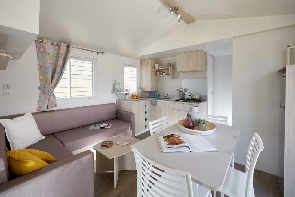 Camping Victoria Canet De Mar Buitenkant foto
